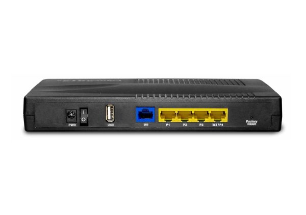 Маршрутизатор DrayTek Vigor2915 - вигляд від панелі інтерфейсів